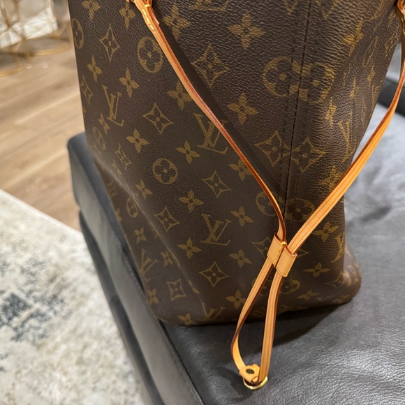 Louis Vuitton Signature GM Neverfull - Brown and Tan - Picture 6 of 11
